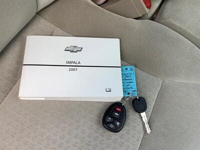 2007 Chevrolet Impala LT - Photo 28 - Crest Hill, IL 60403