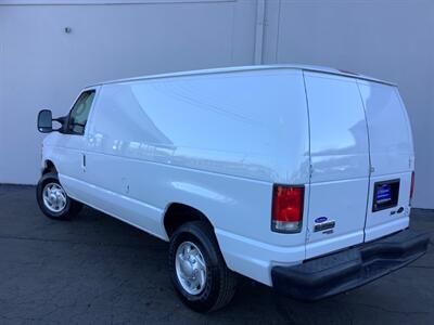 2014 Ford E-350 SD   - Photo 4 - Crest Hill, IL 60403