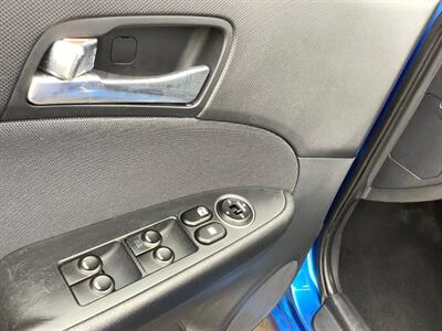 2009 Hyundai ELANTRA Touring   - Photo 11 - Crest Hill, IL 60403