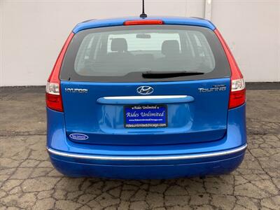 2009 Hyundai ELANTRA Touring   - Photo 9 - Crest Hill, IL 60403