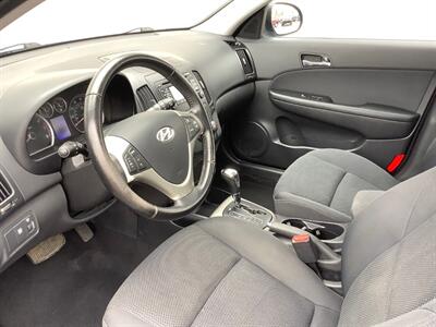 2009 Hyundai ELANTRA Touring   - Photo 13 - Crest Hill, IL 60403