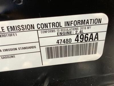2016 Chrysler 200 Sedan 4D Limited 2.4L I4   - Photo 39 - Crest Hill, IL 60403