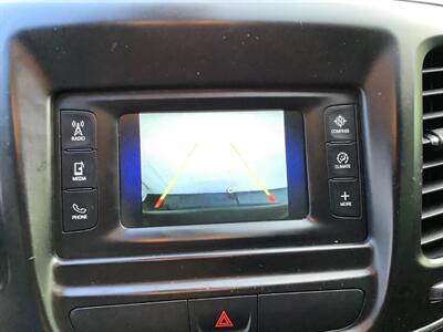 2016 Chrysler 200 Sedan 4D Limited 2.4L I4   - Photo 10 - Crest Hill, IL 60403