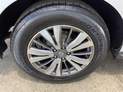 2019 Nissan Pathfinder SL   - Photo 49 - Crest Hill, IL 60403