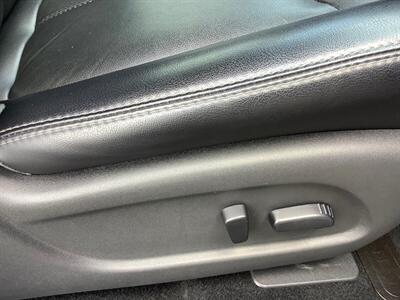 2019 Nissan Pathfinder SL   - Photo 34 - Crest Hill, IL 60403