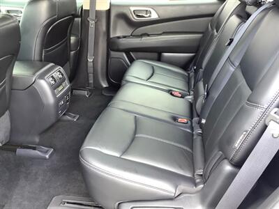 2019 Nissan Pathfinder SL   - Photo 27 - Crest Hill, IL 60403