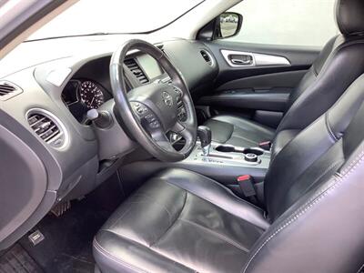 2019 Nissan Pathfinder SL   - Photo 16 - Crest Hill, IL 60403