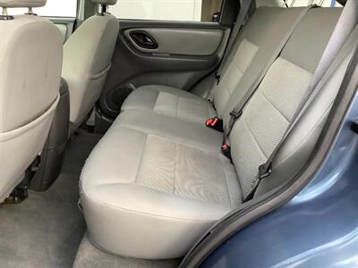 2006 Ford Escape XLT Sport   - Photo 17 - Crest Hill, IL 60403