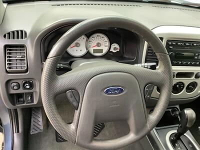 2006 Ford Escape XLT Sport   - Photo 13 - Crest Hill, IL 60403
