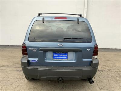 2006 Ford Escape XLT Sport   - Photo 5 - Crest Hill, IL 60403