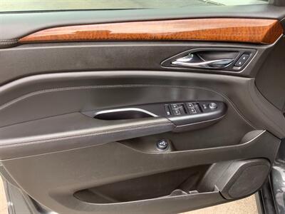 2014 Cadillac SRX Luxury Collection   - Photo 39 - Crest Hill, IL 60403