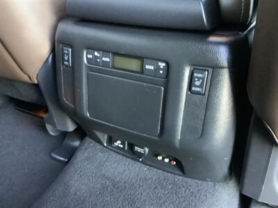 2015 INFINITI QX80 7-Passenger   - Photo 28 - Crest Hill, IL 60403