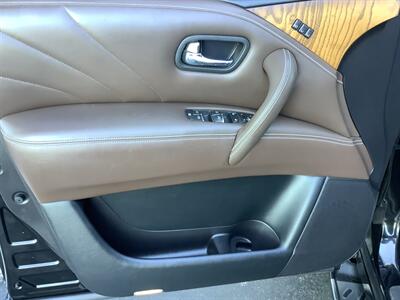 2015 INFINITI QX80 7-Passenger   - Photo 10 - Crest Hill, IL 60403