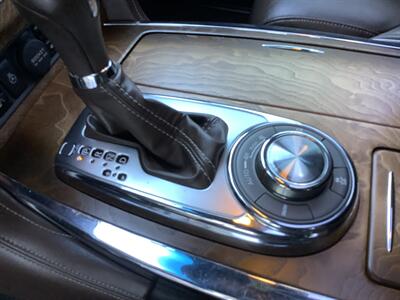 2015 INFINITI QX80 7-Passenger   - Photo 18 - Crest Hill, IL 60403
