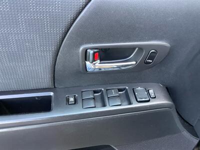 2010 Mazda Mazda5 Sport   - Photo 11 - Crest Hill, IL 60403