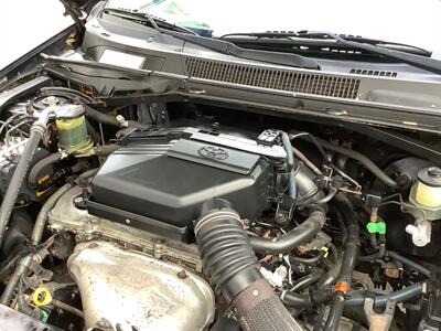 2005 Toyota RAV4   - Photo 30 - Crest Hill, IL 60403