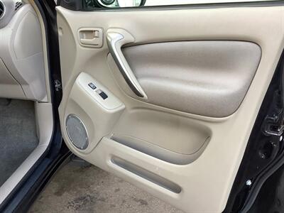 2005 Toyota RAV4   - Photo 21 - Crest Hill, IL 60403