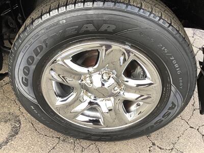 2005 Toyota RAV4   - Photo 33 - Crest Hill, IL 60403