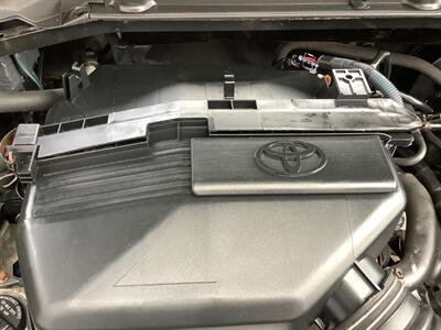 2005 Toyota RAV4   - Photo 32 - Crest Hill, IL 60403