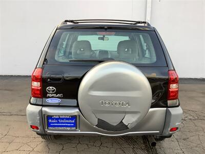 2005 Toyota RAV4   - Photo 5 - Crest Hill, IL 60403