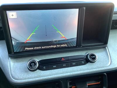 2023 Ford Maverick XLT   - Photo 10 - Crest Hill, IL 60403