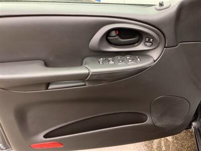 2008 Chevrolet Trailblazer SS - Photo 11 - Crest Hill, IL 60403