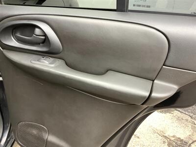 2008 Chevrolet Trailblazer SS - Photo 29 - Crest Hill, IL 60403