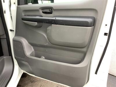 2017 Nissan NV 1500 S - Photo 18 - Crest Hill, IL 60403