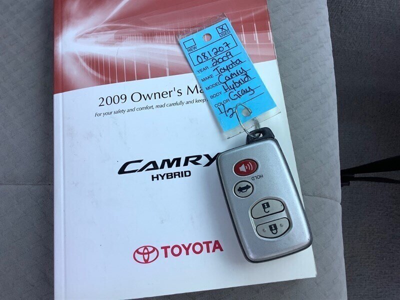 2009 Toyota Camry Hybrid photo 26