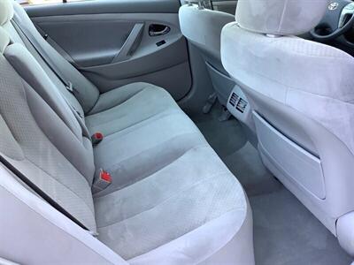 2009 Toyota Camry Hybrid - Photo 24 - Crest Hill, IL 60403