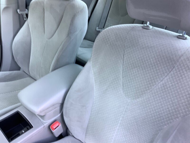2009 Toyota Camry Hybrid photo 17