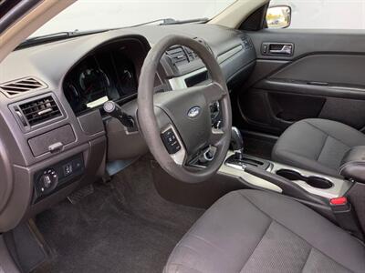 2012 Ford Fusion SE   - Photo 13 - Crest Hill, IL 60403