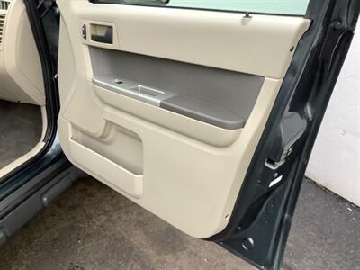 2009 Ford Escape XLT - Photo 25 - Crest Hill, IL 60403