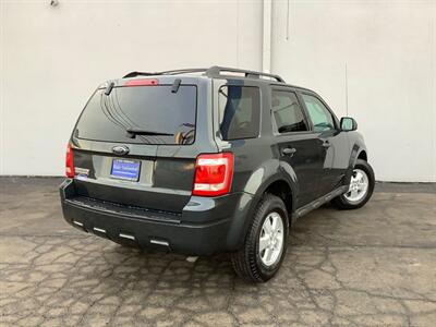 2009 Ford Escape XLT - Photo 7 - Crest Hill, IL 60403