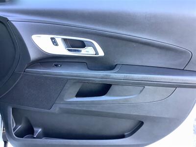 2016 Chevrolet Equinox LTZ - Photo 37 - Crest Hill, IL 60403