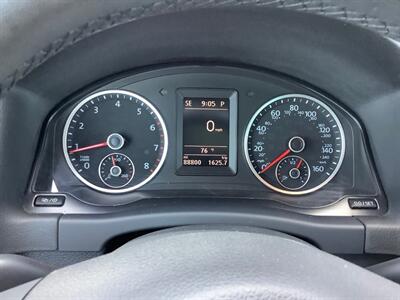 2017 Volkswagen Tiguan 2.0T SEL - Photo 23 - Crest Hill, IL 60403