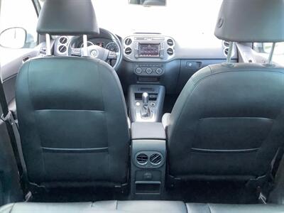 2017 Volkswagen Tiguan 2.0T SEL - Photo 44 - Crest Hill, IL 60403