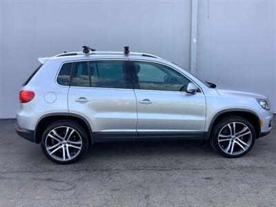 2017 Volkswagen Tiguan 2.0T SEL - Photo 7 - Crest Hill, IL 60403