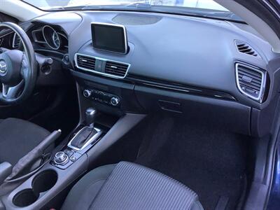 2015 Mazda Mazda3 i Touring   - Photo 34 - Crest Hill, IL 60403