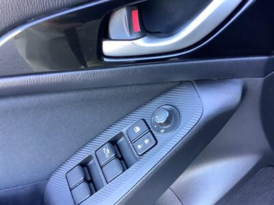 2015 Mazda Mazda3 i Touring   - Photo 13 - Crest Hill, IL 60403