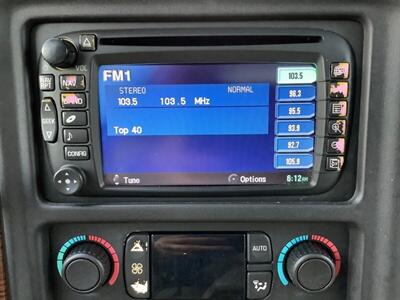 2004 Cadillac Escalade   - Photo 19 - Crest Hill, IL 60403