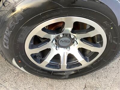 2004 Cadillac Escalade   - Photo 48 - Crest Hill, IL 60403