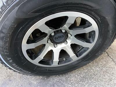 2004 Cadillac Escalade   - Photo 50 - Crest Hill, IL 60403