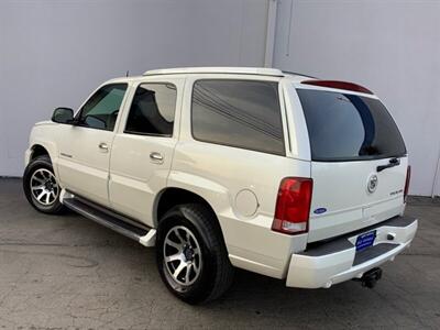 2004 Cadillac Escalade   - Photo 4 - Crest Hill, IL 60403