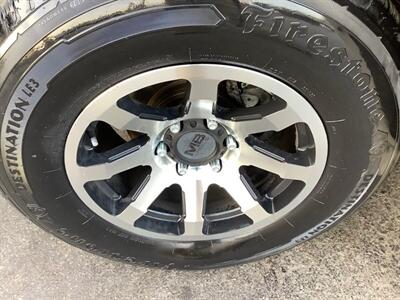 2004 Cadillac Escalade   - Photo 47 - Crest Hill, IL 60403