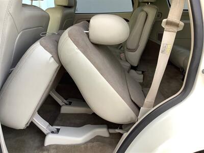 2004 Cadillac Escalade   - Photo 25 - Crest Hill, IL 60403