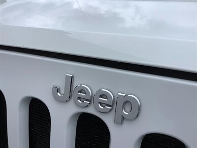 2011 Jeep Wrangler Unlimited Sahara - Photo 36 - Crest Hill, IL 60403