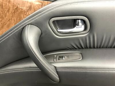 2015 INFINITI QX80   - Photo 42 - Crest Hill, IL 60403