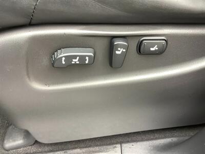 2015 INFINITI QX80   - Photo 14 - Crest Hill, IL 60403