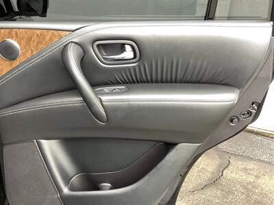 2015 INFINITI QX80   - Photo 34 - Crest Hill, IL 60403